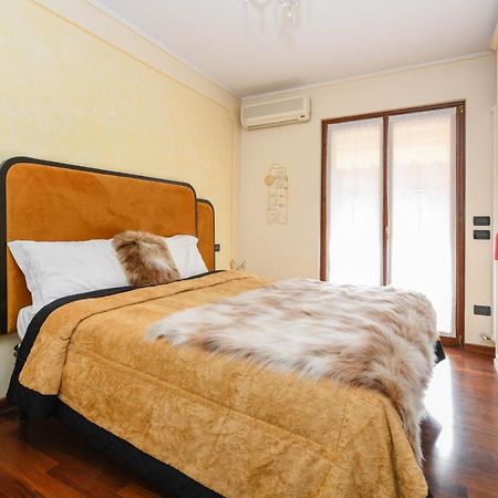 Prestige Apartment سيرمِيوني المظهر الخارجي الصورة